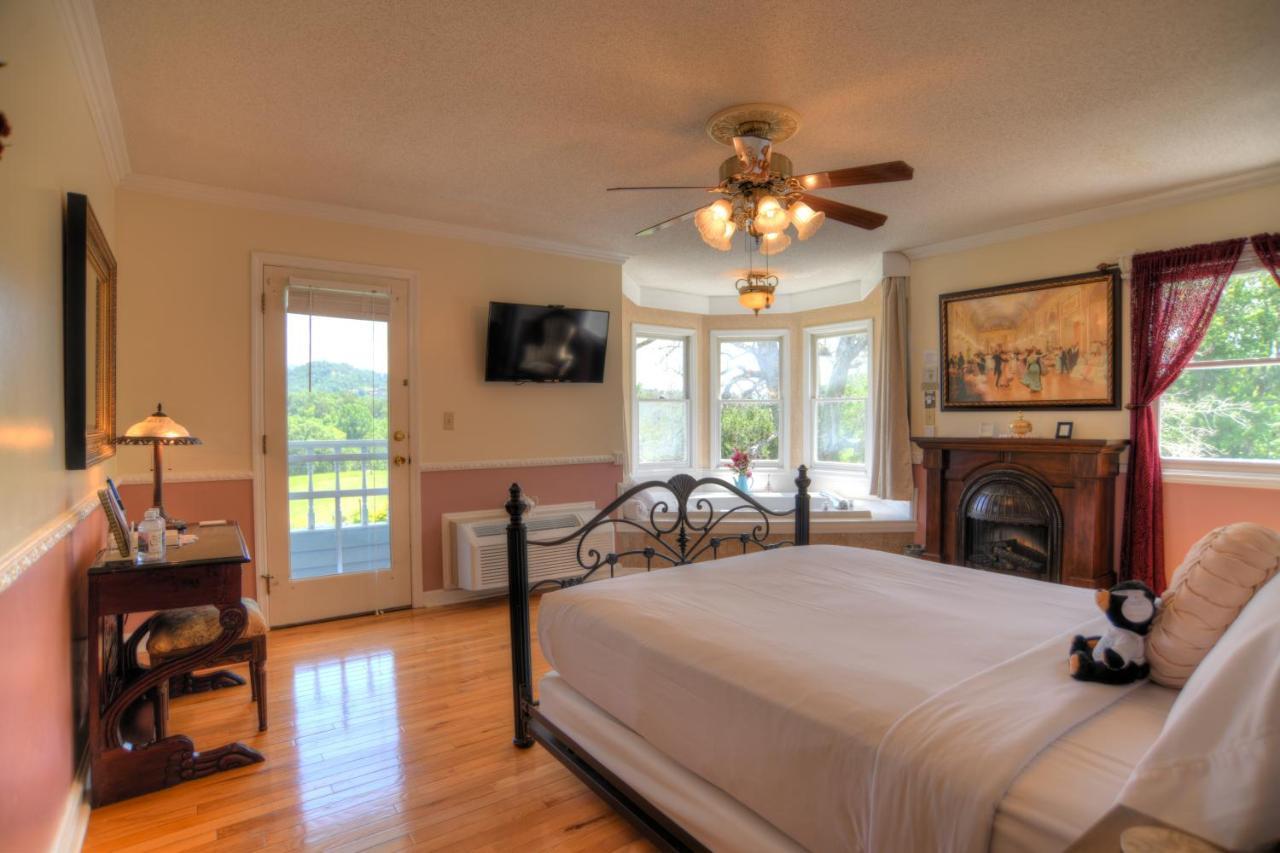 Blue Mountain Mist Country Inn Sevierville Kültér fotó